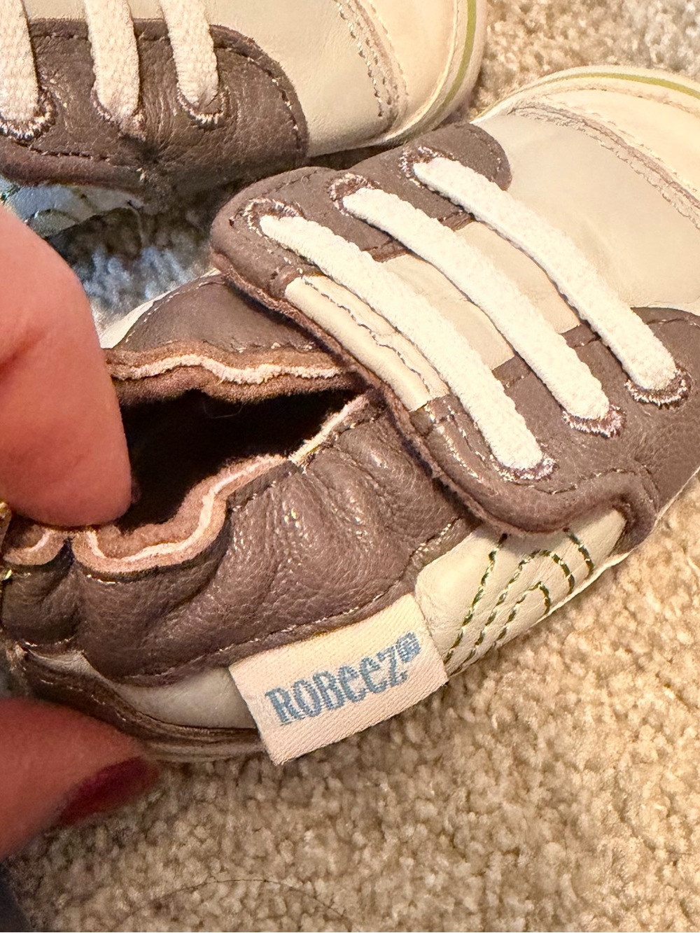 Robeez Gray and White Leather Baby Soft Sole Shoes